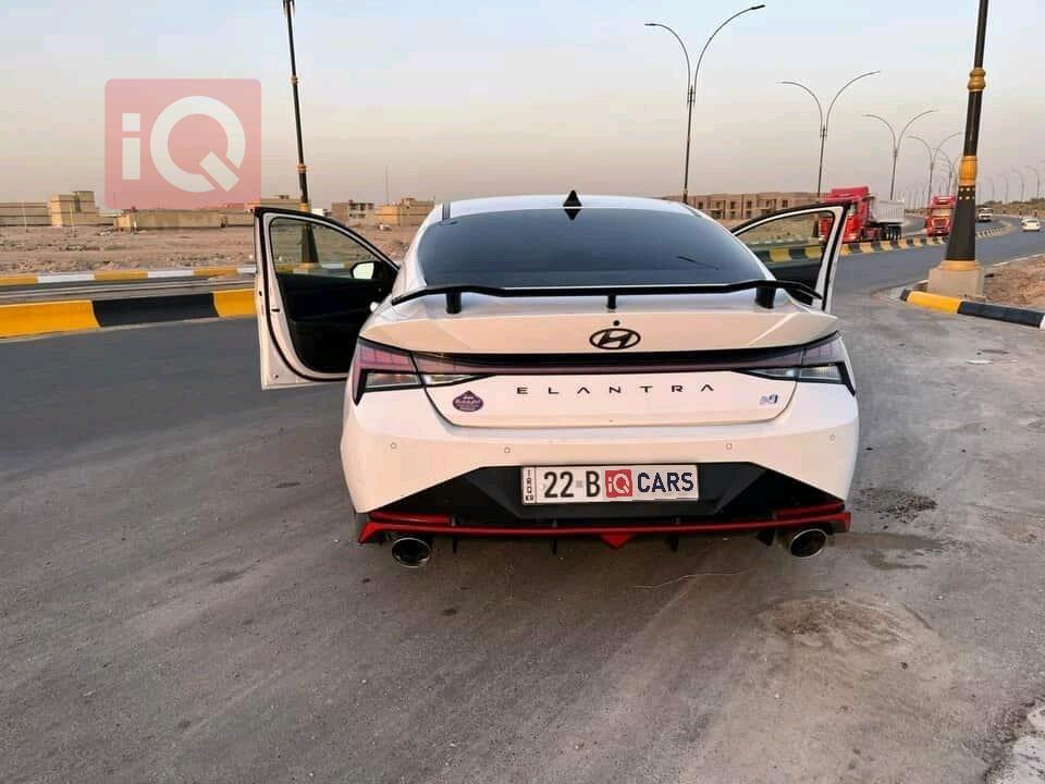 هيونداي النترا